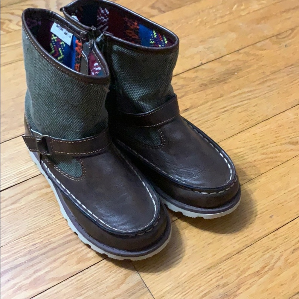 Carters girls size 12